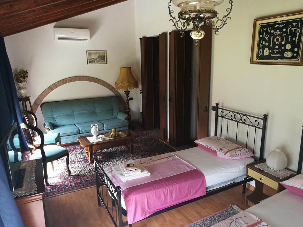 La Corte Bed & Breakfast Розолина Экстерьер фото